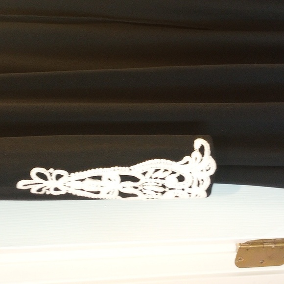 Lightweight Jacket - Picture 7 of 9